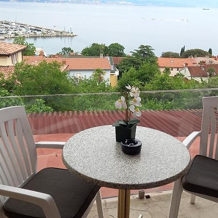 Salyna "Rooms Bela" Ičići Extérieur photo