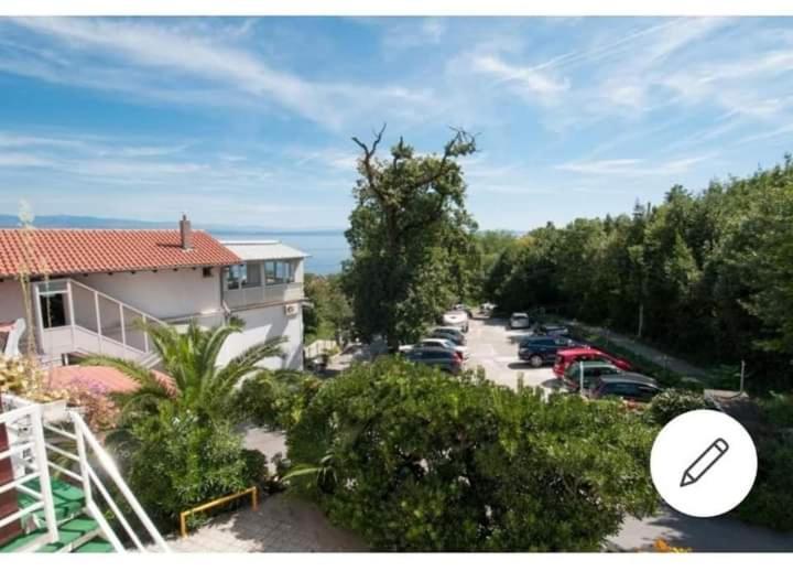 Salyna "Rooms Bela" Ičići Extérieur photo