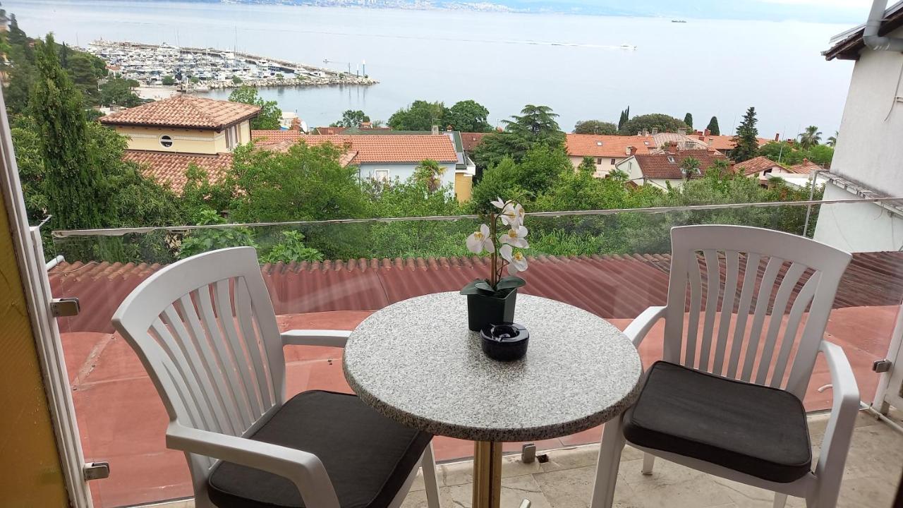Salyna "Rooms Bela" Ičići Extérieur photo